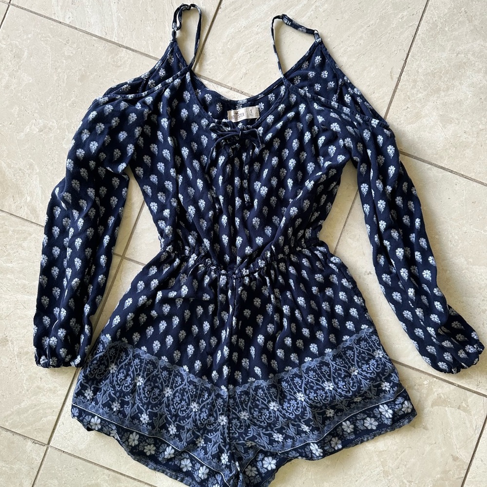 Hollister Romper Small